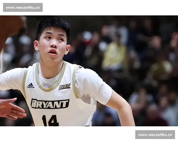 西甲平台新赛季展望:豪门竞争激烈 球员转会动态解析 西甲平台新赛季展望:豪门竞争激烈 球员转会动态解析